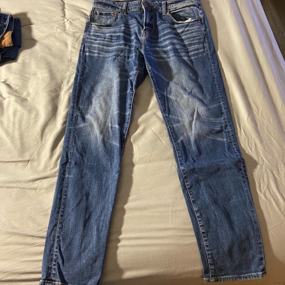 American eagle athletic jeans